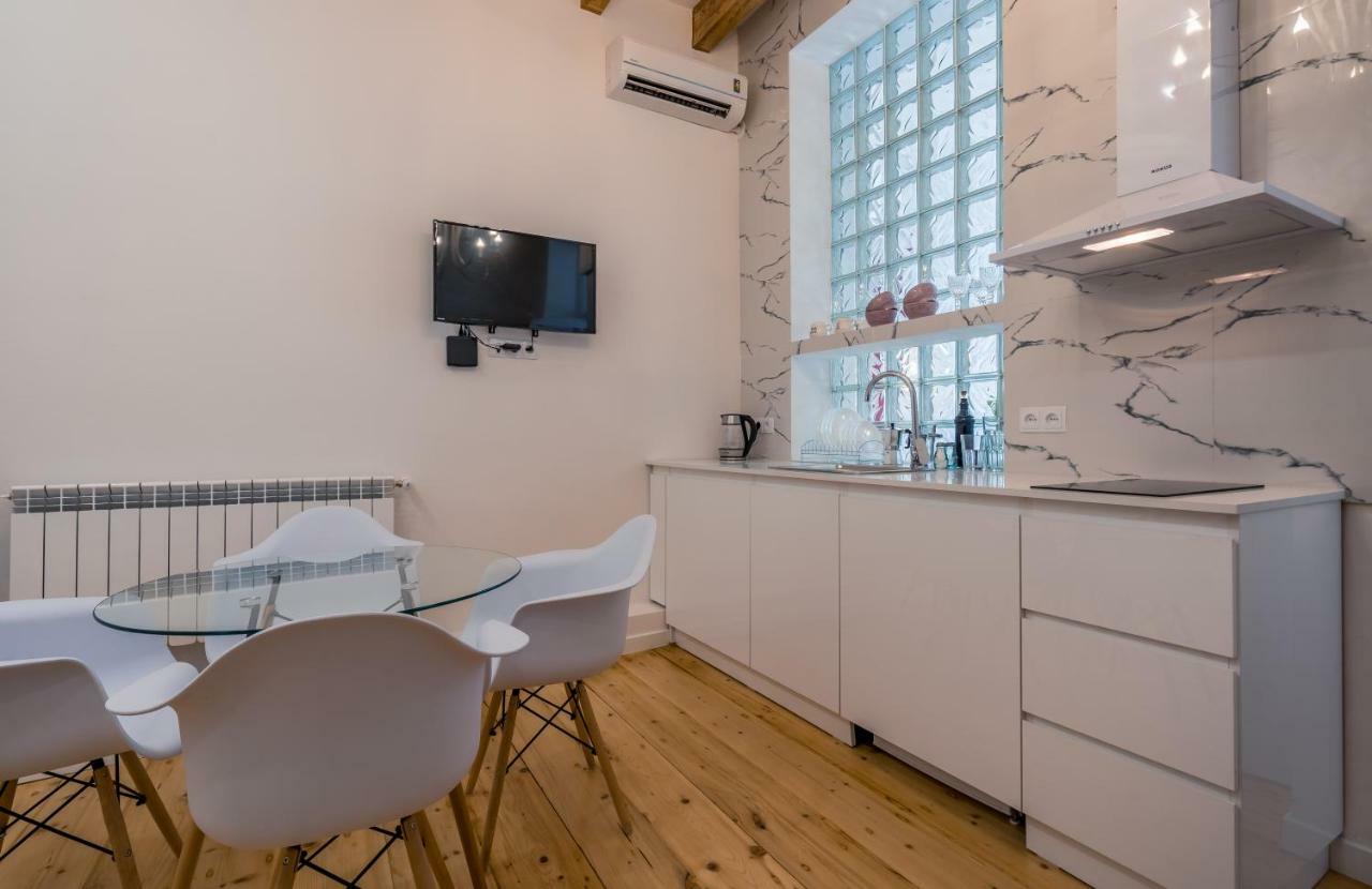 Irina'S Cozy Apartment #21 Tiflis Exterior foto
