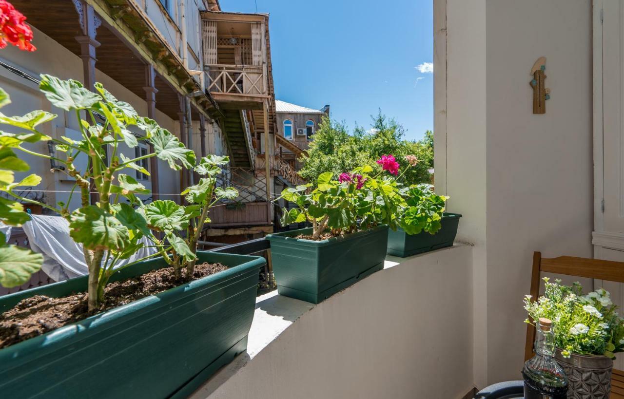 Irina'S Cozy Apartment #21 Tiflis Exterior foto